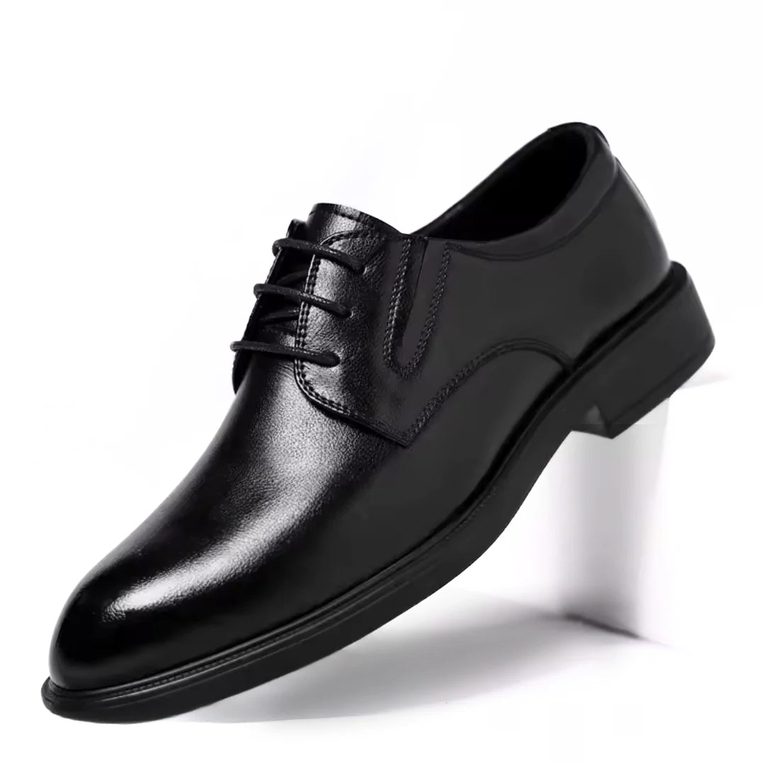 CHAUSSURES HABILLÉES EN CUIR NOIR