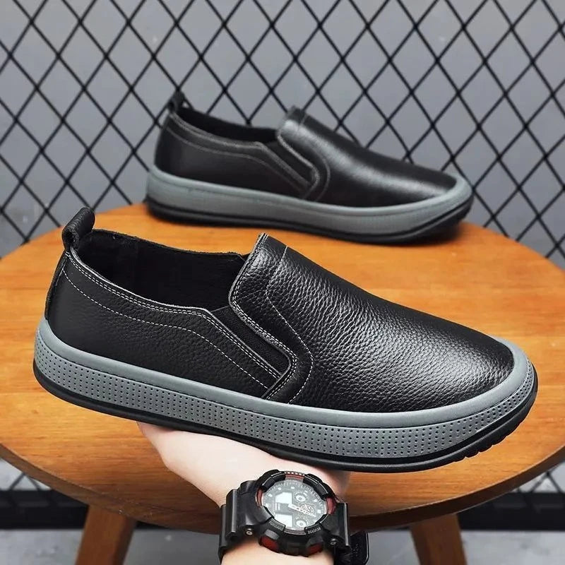 MOCASSINS EN CUIR NOIR-BF