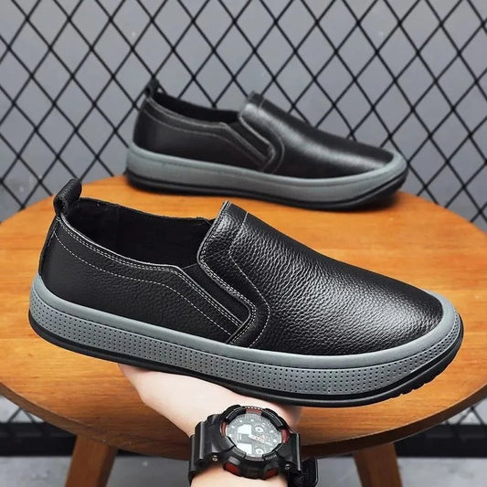 MOCASSINS EN CUIR NOIR