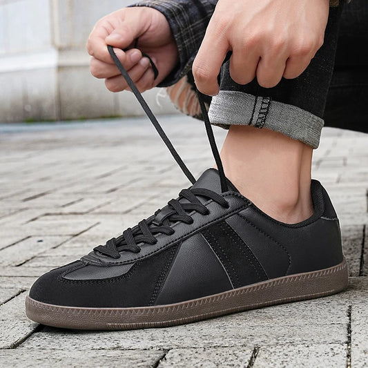 BASKETS NOIRES SYMBA