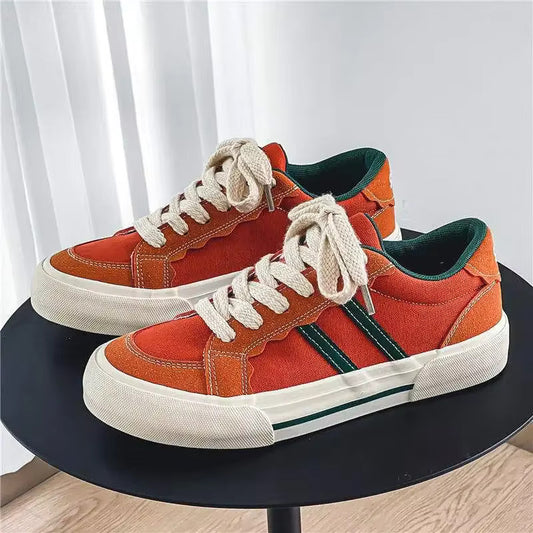 CHAUSSURES EN TOILE DE MODE