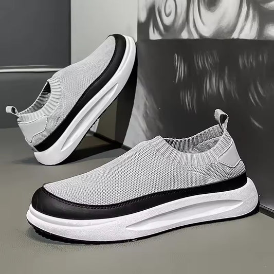 SNEAKERS SLIP-ON GRIS 2025