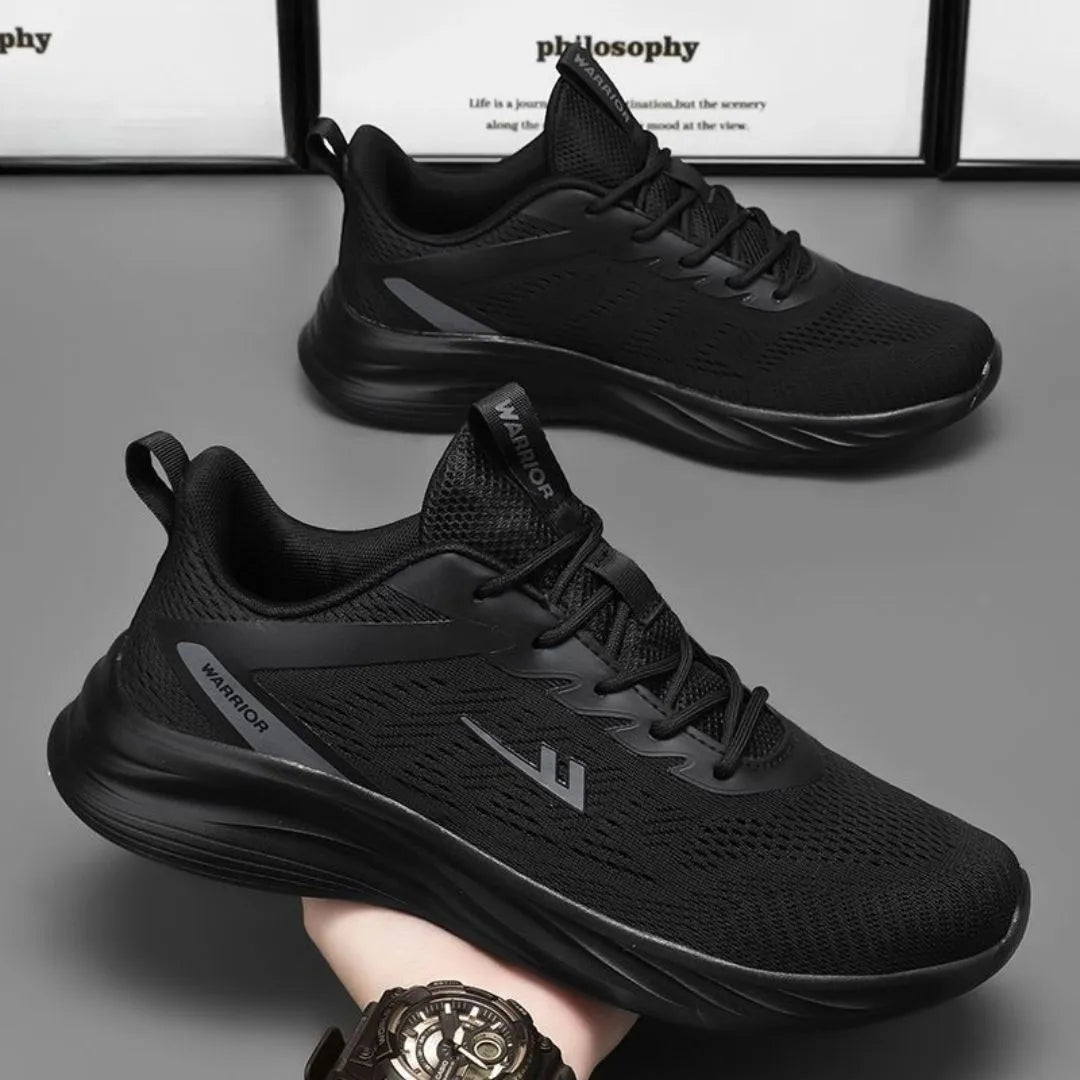 BASKETS NOIR WARRIOR ULTRA-MODERNES