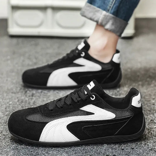 Sneakers Noires & Blanches Rétro 2025 - BF